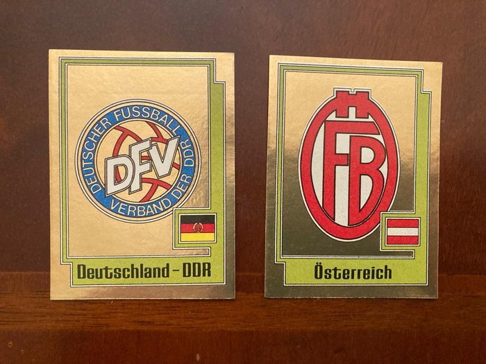 Panini - Europa 80 - DDR and Austria badges - 2 Loose stickers