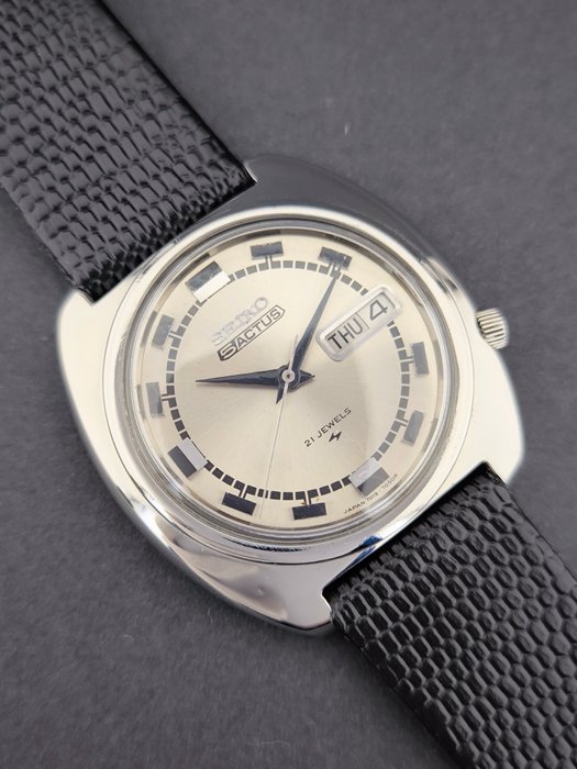 Seiko - Actus Jumbo Case - Ingen mindstepris - 7019-7000 - Mænd - 1970-1979