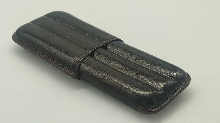 Cigarholder - Edelt og elegant cigaretui i læder, vintage fra 70'erne og 80'erne, som nyt - Læder