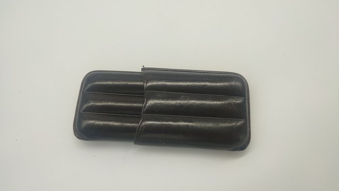 Cigarholder - Edelt og elegant cigaretui i læder, vintage fra 70'erne og 80'erne, som nyt - Læder