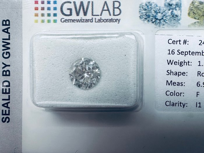 1 pcs Diamant  (Natur)  - 1.54 ct - Rund - F - I1 - Gemewizard Gemological Laboratory (GWLab) - ( NATURLIG )