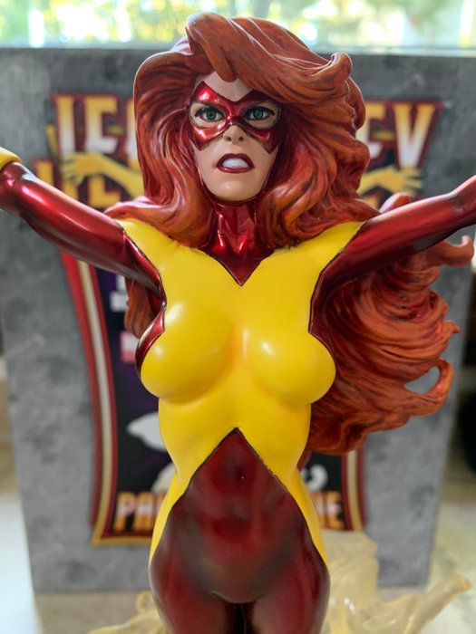 Statue, Jean Grey X Factor full size statue - 13 in - Harpiks