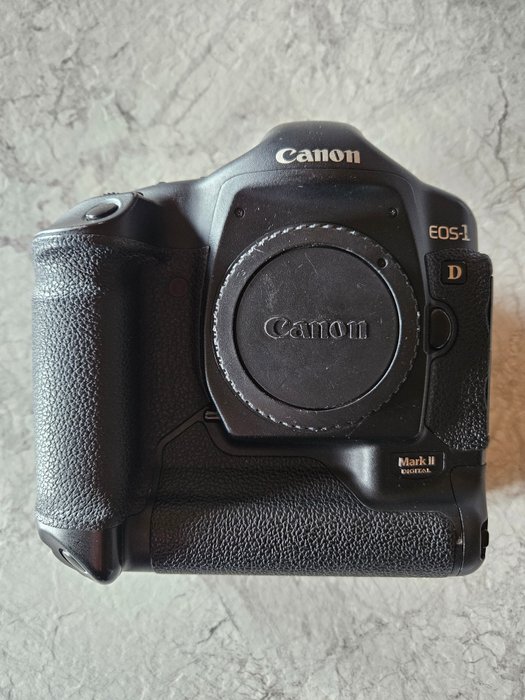 Canon EOS 1D MARK II Digitalkamera