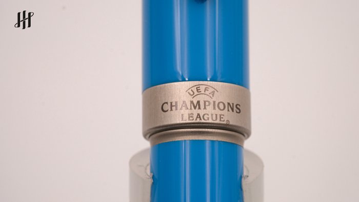 Montegrappa - UCL - light blue + Key Holder Trophy Gift (ISUBNRAA) - Rollerpen