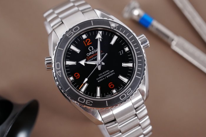 Omega - Seamaster Planet Ocean 600M - 232.30.42.21.01.003 - Mænd - 2011-nu