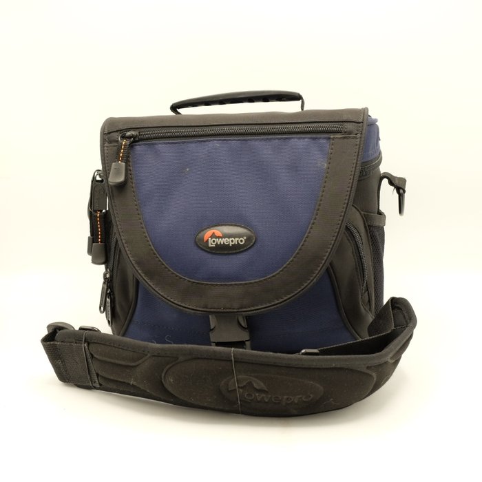 Lowepro Nova 3 AW Blauw/Zwart (8029) Kamerataske