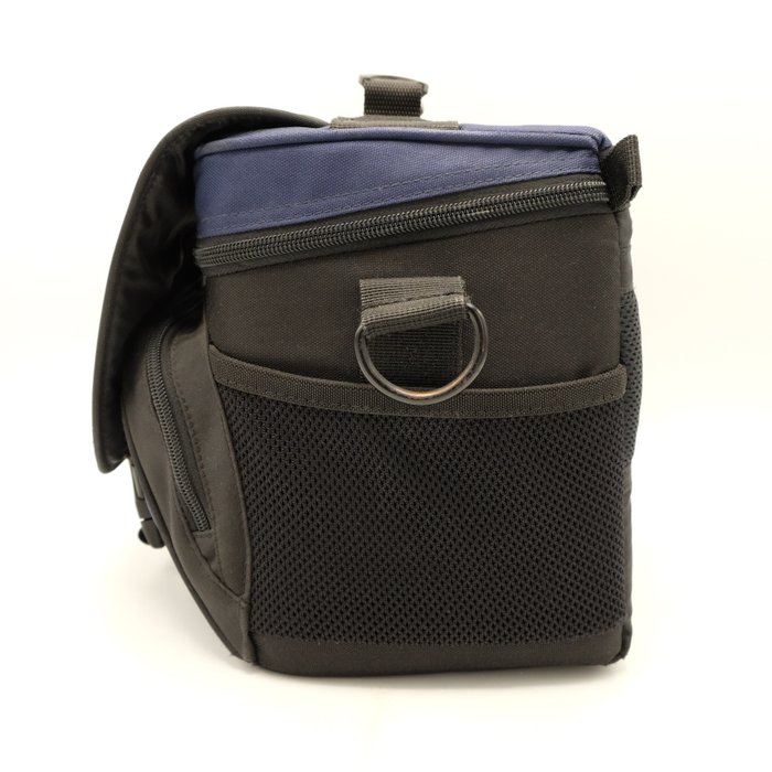 Lowepro Nova 3 AW Blauw/Zwart (8029) Kamerataske