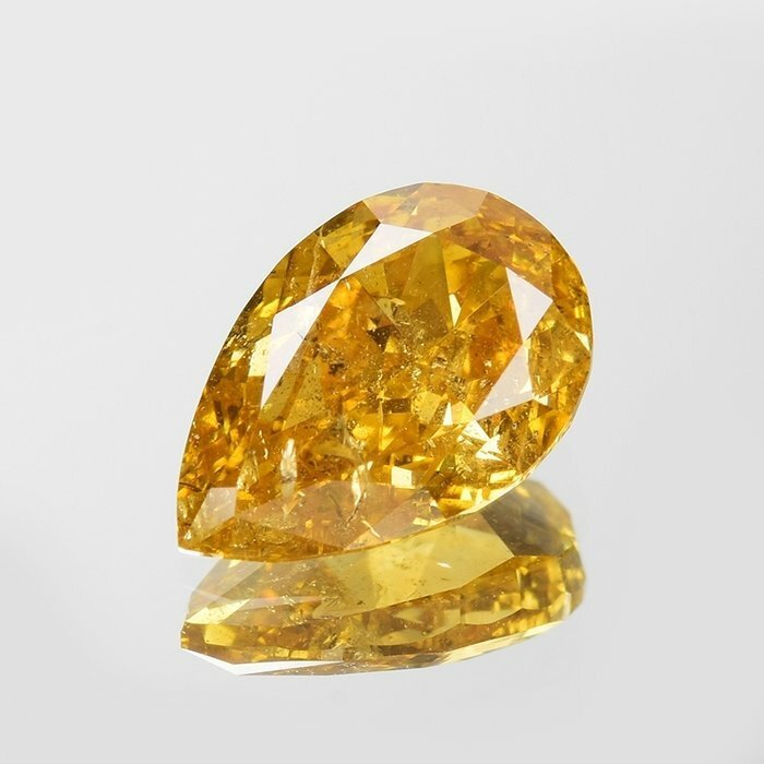 Diamant - 101 ct - Pære - Fancy Intense Brownish Orange-yellow - I1