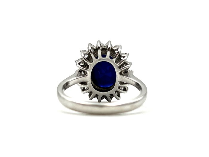 Ring - 18 kraat Hvidguld -  2.30ct. tw. Safir - Diamant