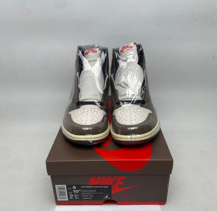 Air Jordan - Air Jordan 1 High - Sneakers - Størelse: EU 42.5 - Nyt med labels