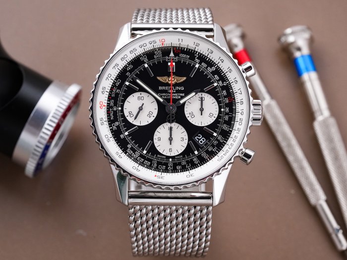 Breitling - Navitimer B01 - AB0120 - Mænd - 2011-nu