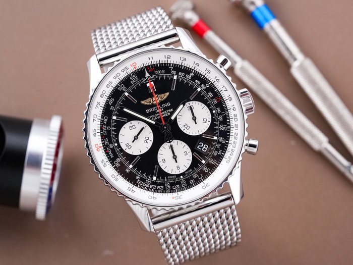 Breitling - Navitimer B01 - AB0120 - Mænd - 2011-nu