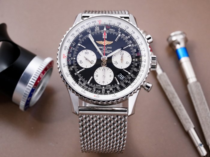 Breitling - Navitimer B01 - AB0120 - Mænd - 2011-nu