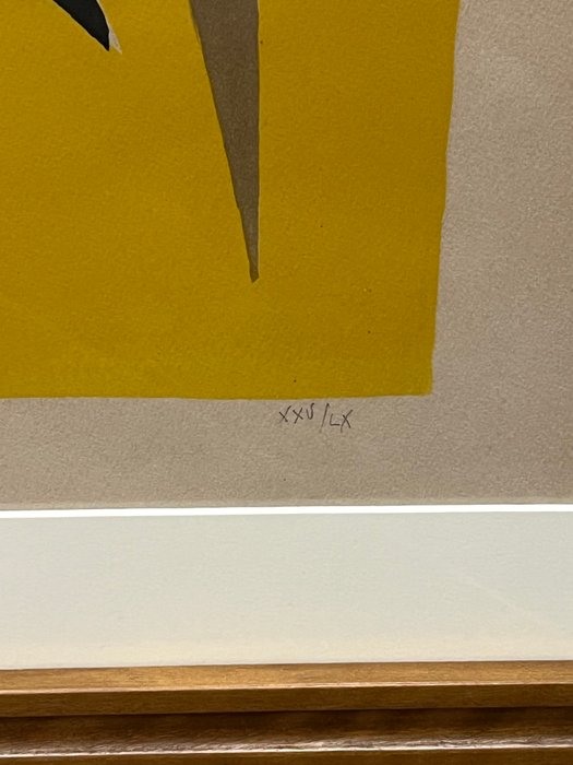 Wifredo Lam (1902-1982) - Emblema giallo