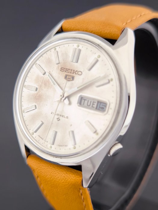 Seiko - Seiko 5 'JDM' - Ingen mindstepris - 6119-7000 - Mænd - 1970-1979