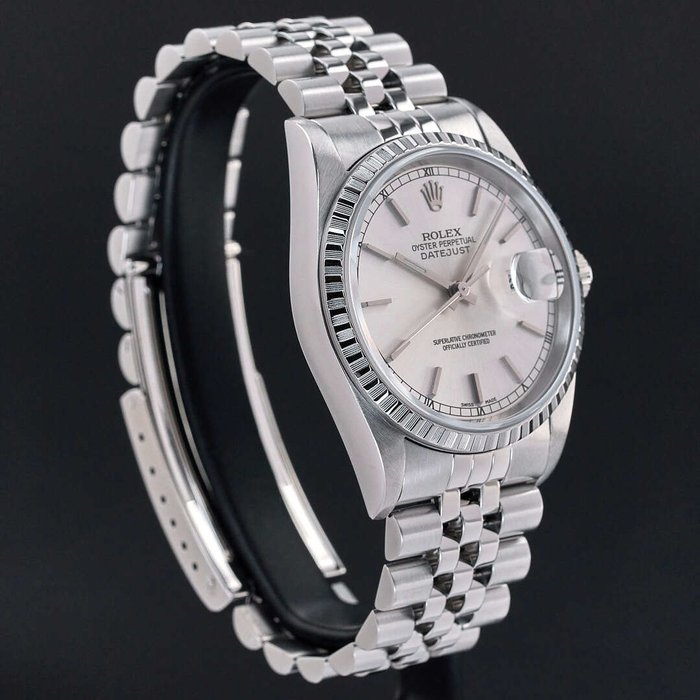 Rolex - Datejust - 16220 - Unisex - 1999