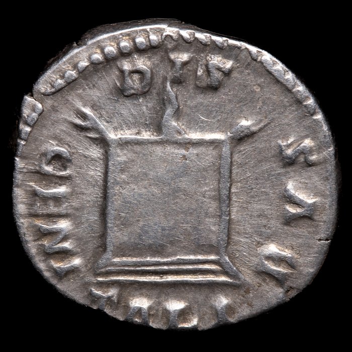 Romarriket. Crispina (Augusta, AD 178-182). Denarius Rome - DIS GENI TAL IBVS, lighted altar  (Ingen mindstepris)