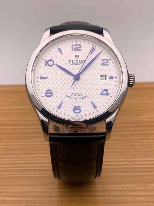 Tudor - 1926 - m91550=0010 - Mænd - 2011-nu