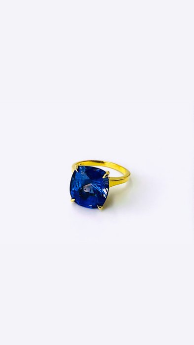 Ring - 18 kraat Gulguld -  9.66ct. tw. Safir - Fantastisk safir