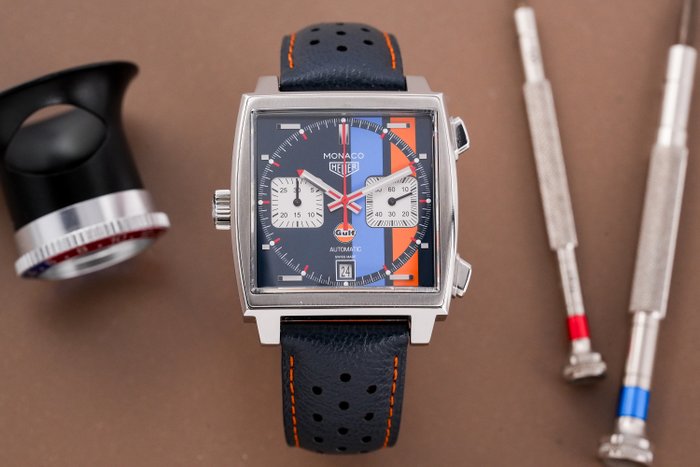 TAG Heuer - Monaco Gulf Calibre 11 - CAW211R - Mænd - 2011-nu