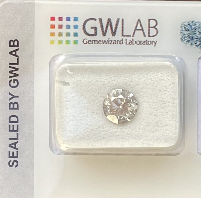 Ingen mindstepris - 1 pcs Diamant  (Natur)  - 1.50 ct - Rund - I - I1 - Gemewizard Gemological Laboratory (GWLab)