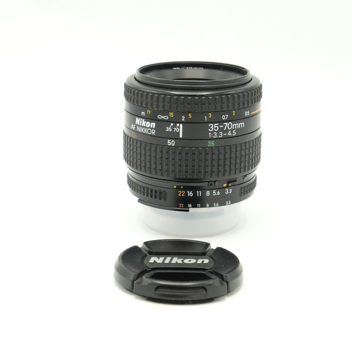 Nikon AF Nikkor 35-70mm F3.3-4.5   (7926) Zoomobjektiv