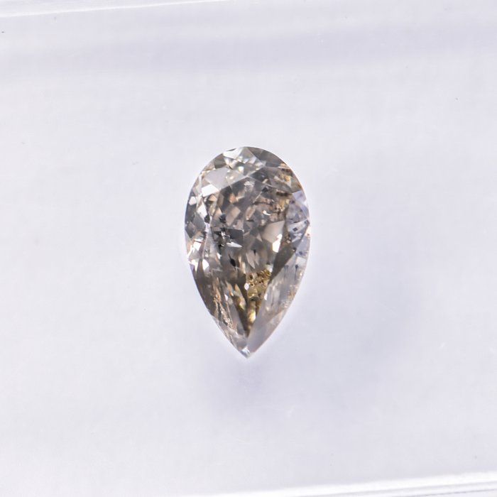 Ingen mindstepris - 1 pcs Diamant  (Naturfarvet)  - 0.50 ct - Pære - Fancy Grå, Grønlig Gul - I1 - International Gemological Institute (IGI)