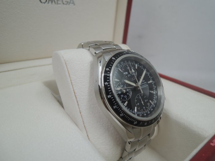 Omega - Speedmaster Triple Date  Steel Chronograph - 3220.50.00 / 178.0060 - Mænd - 2010-2020