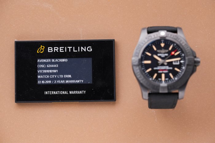 Breitling - Avenger Blackbird 48 - V17310101B1W1 - Mænd - 2011-nu