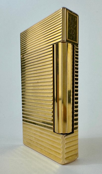 S.T. DUPONT 18K Gold Plated Lighter - Lighter - Forgyldt