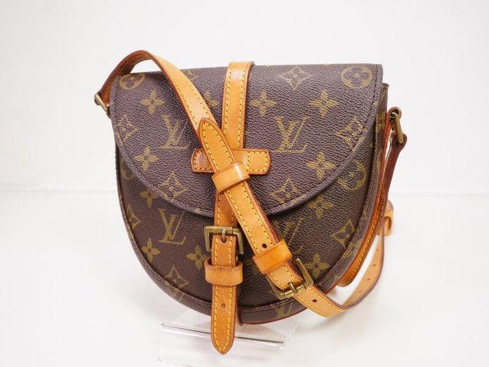 Louis Vuitton - Chantilly - Crossbody-taske