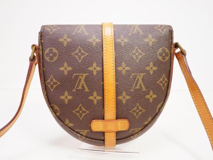 Louis Vuitton - Chantilly - Crossbody-taske