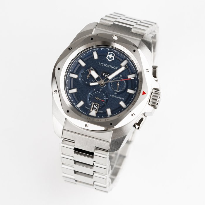 Victorinox - Ingen mindstepris - 241985 - Mænd - I.N.O.X. Chronograph Collection - Splinterny