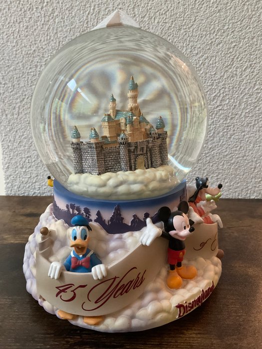 Disneyland Anaheim - 45 Years - 1 Snowglobe - Walt Disney Attractions LLC - 2000