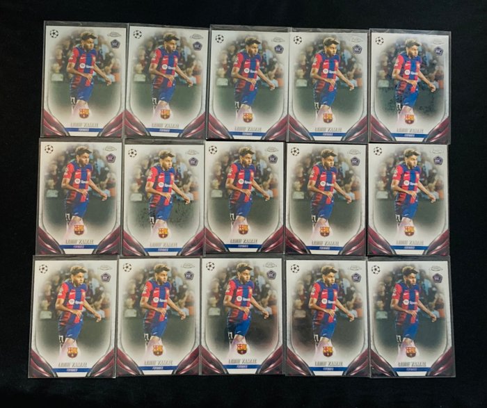 2023/24 Topps Chrome UCC Lamine Yamal #64 Rookie - 15 Card - Næsten så god som ny (NM)