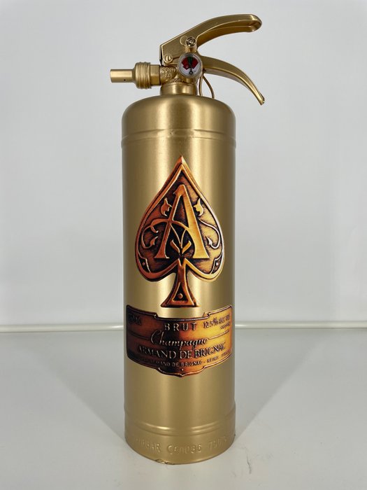 Roman180 (1999) - Fire Extinguisher “Armand de Brognac Gold”