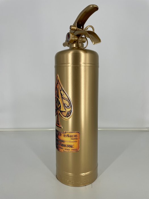 Roman180 (1999) - Fire Extinguisher “Armand de Brognac Gold”