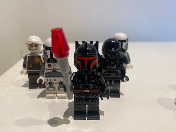 Lego - Star Wars - 13 Lego StarWars minifiguren - Holland