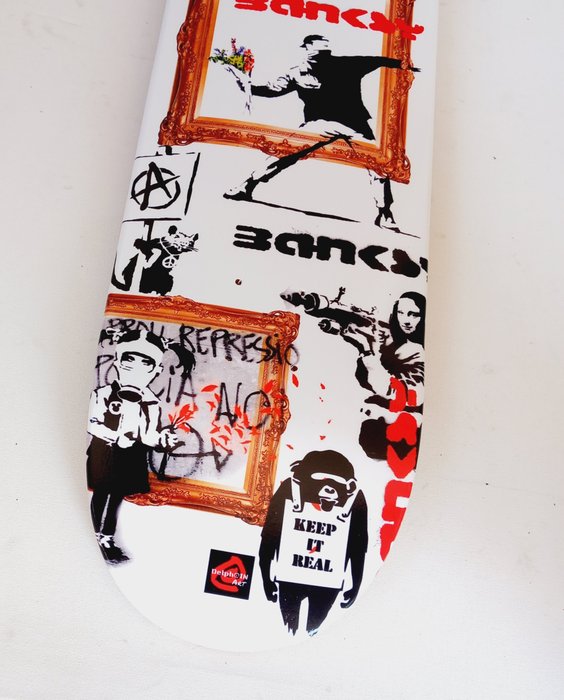 Delph@IN (XXI) - Skateboard ¬ BANKSY "RESPECT"