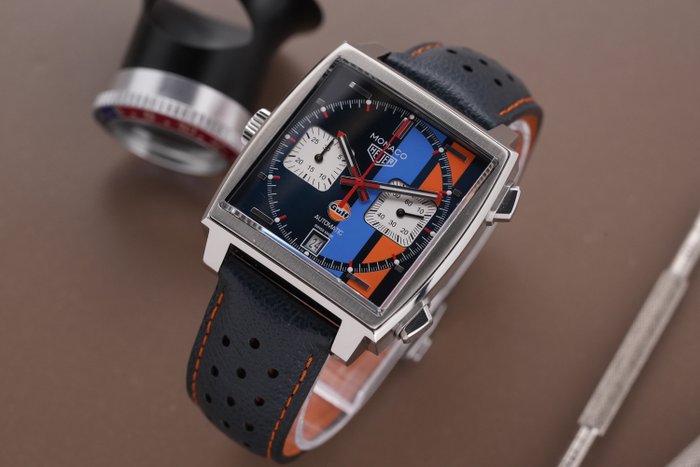 TAG Heuer - Monaco Gulf Calibre 11 - CAW211R - Mænd - 2011-nu