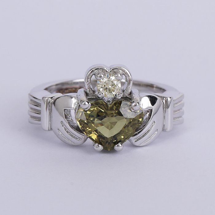 Ring - 14 karat Hvidguld -  2.43ct. tw. Alexandrit - Diamant - Sjælden Alexandrit Ring