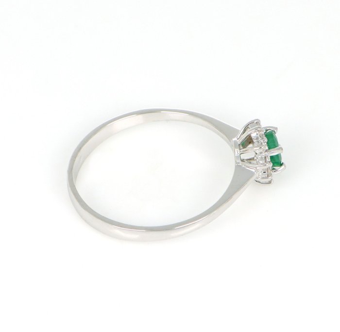 Ingen mindstepris - Ring - 18 kraat Hvidguld -  0.35ct. tw. Smaragd - Diamant