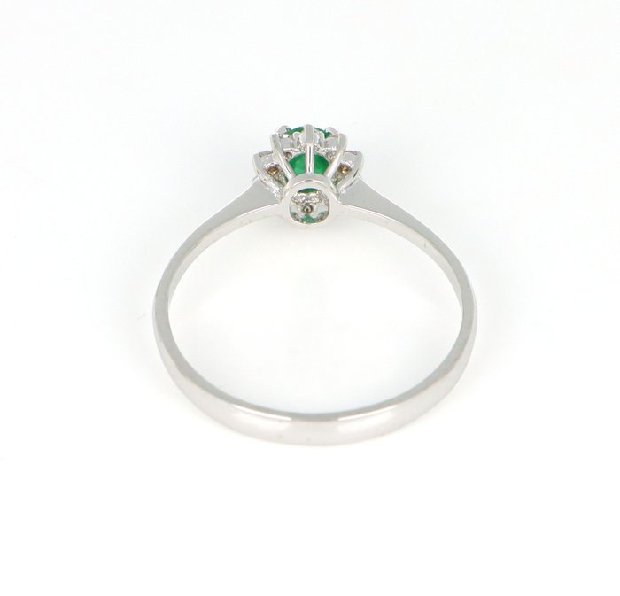 Ingen mindstepris - Ring - 18 kraat Hvidguld -  0.35ct. tw. Smaragd - Diamant