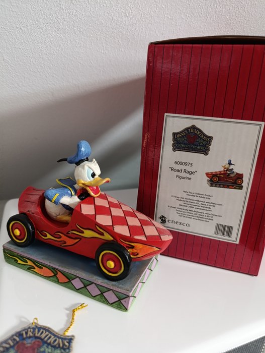 Enesco/Disney - Jim Shore - Figur - Donald Duck - 6000975 Road Rage in OVP Disney Traditions - Harpiks