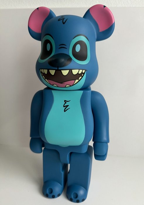 Bearbrick 400% Medicom Toy “Lilo  Stitch” Figure of Stitch - Figur - PVC