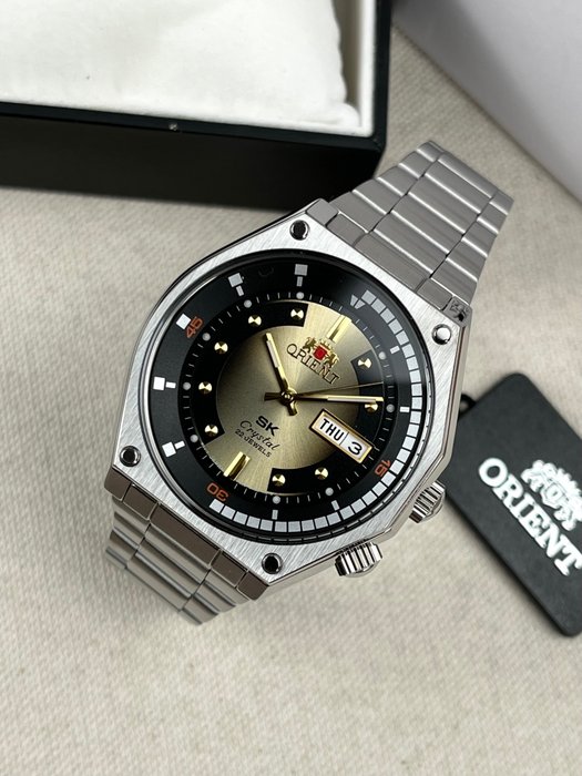 Orient SK - Retro Diver Day/Date - RA-AA0B01G19B - Ingen mindstepris - Mænd - 2011-nu