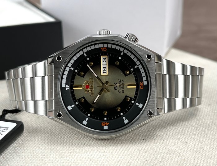 Orient SK - Retro Diver Day/Date - RA-AA0B01G19B - Ingen mindstepris - Mænd - 2011-nu