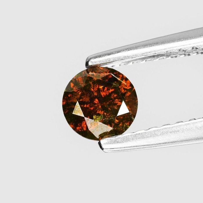 Diamant - 046 ct - Rund - Deep Greenish Yellowish Orangy Brown - I3 (piqué)