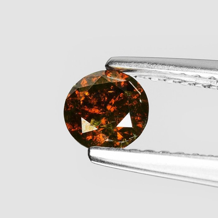 Diamant - 046 ct - Rund - Deep Greenish Yellowish Orangy Brown - I3 (piqué)