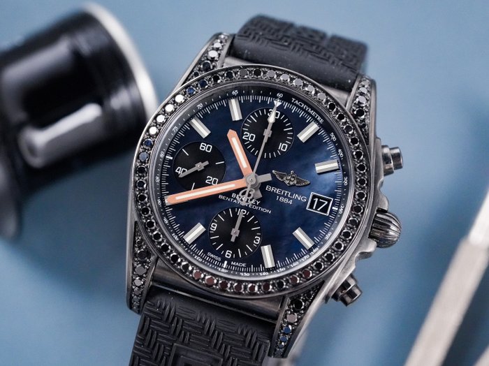 Breitling - Chronomat 38 Bentley Bentayga Black MOP Dial Factory Diamonds - M13310 - Mænd - 2011-nu